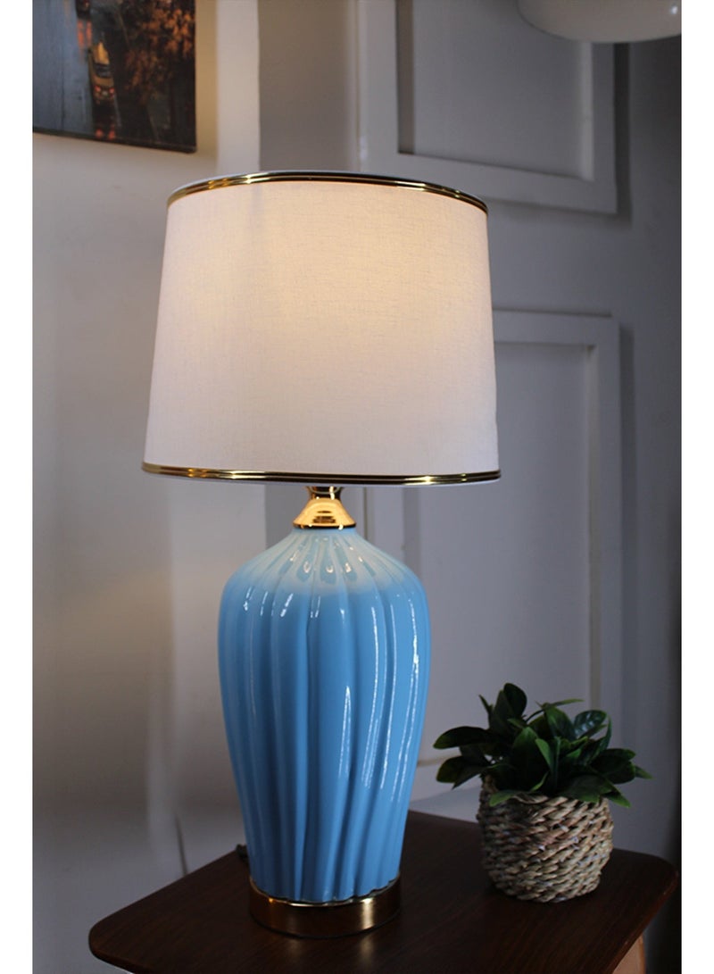 Roza lighting Bianco Table Lamp - Image 2